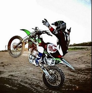 Meet your Posher, Evan